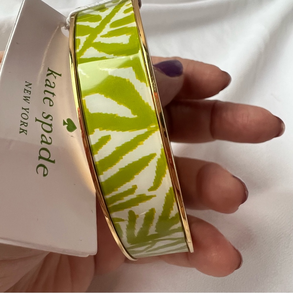 Kate Spade green & white gold-tone bangle bracelet BNWT - Picture 12 of 16